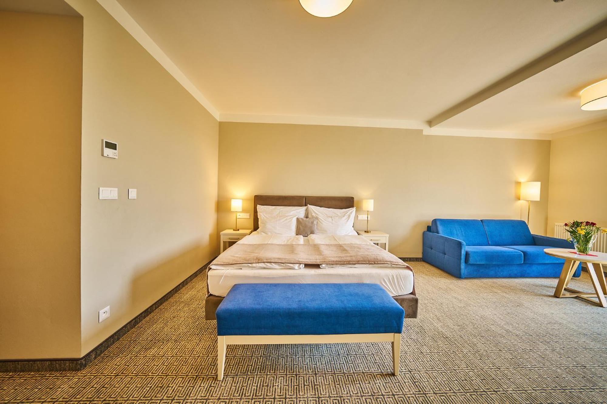 Wellness Hotel Queens มาเรียอานซเกลาซนี ภายนอก รูปภาพ