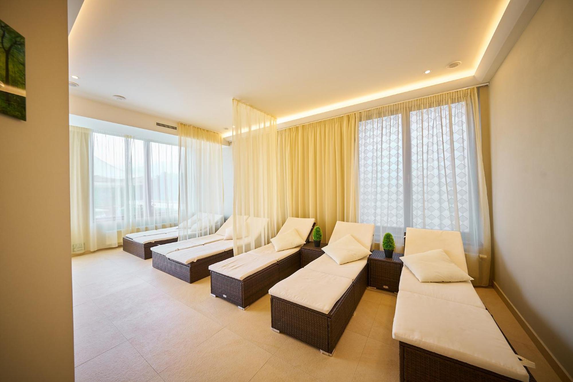 Wellness Hotel Queens มาเรียอานซเกลาซนี ภายนอก รูปภาพ
