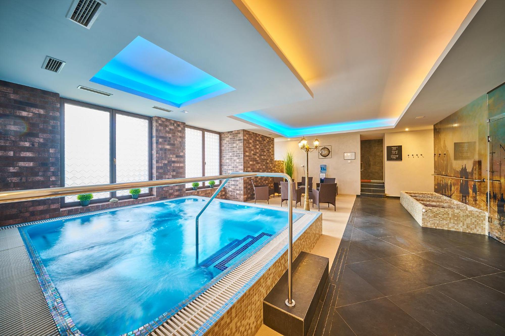 Wellness Hotel Queens มาเรียอานซเกลาซนี ภายนอก รูปภาพ