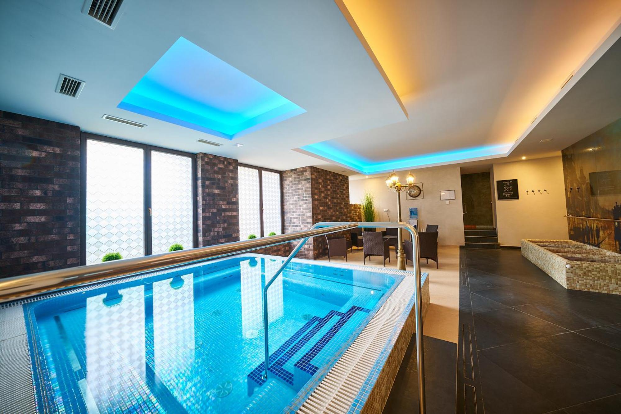 Wellness Hotel Queens มาเรียอานซเกลาซนี ภายนอก รูปภาพ